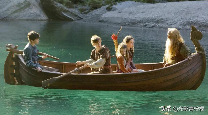 纳尼亚传奇和哈利波特有什么关系,哈利波特和纳尼亚谁厉害