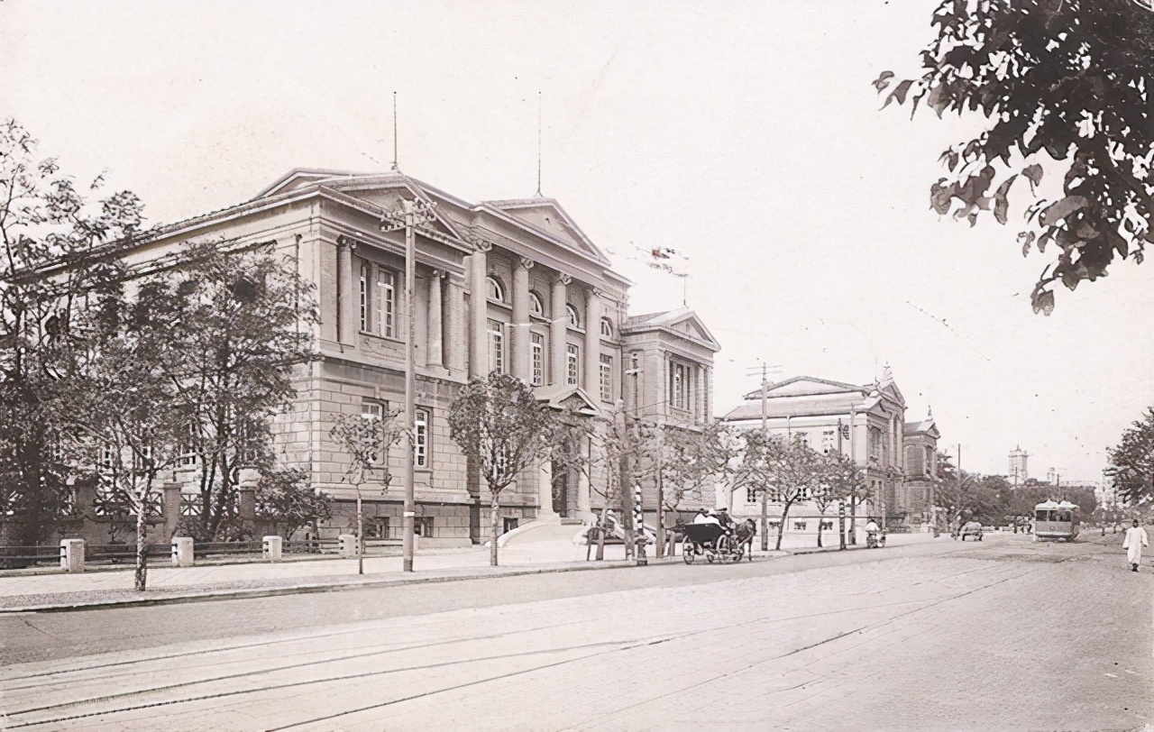 日本侵华14年财富多少,侵华十四年日本抢走的财富去了哪