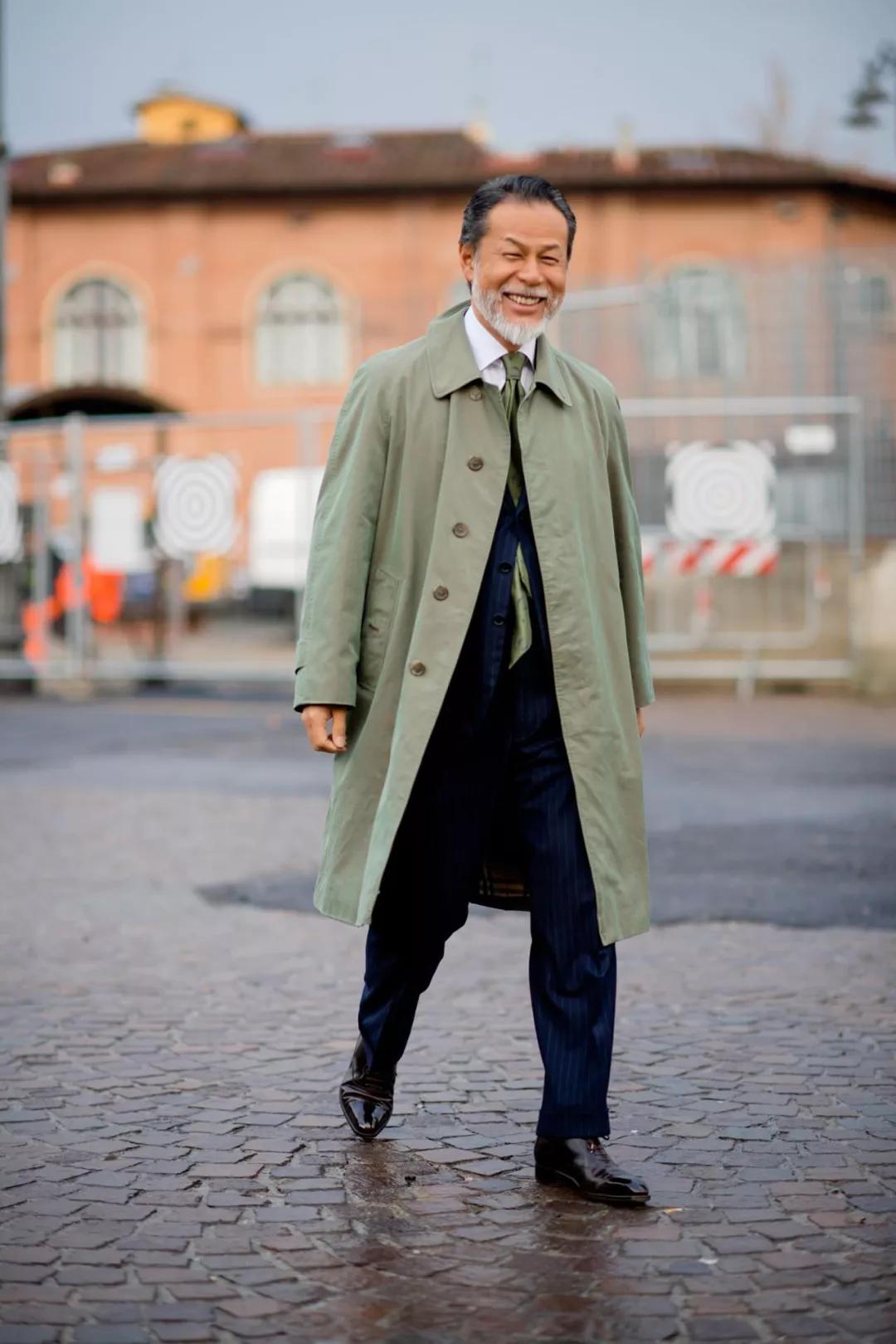 除了风衣三杰，英产风衣的美妙，它也能告诉你