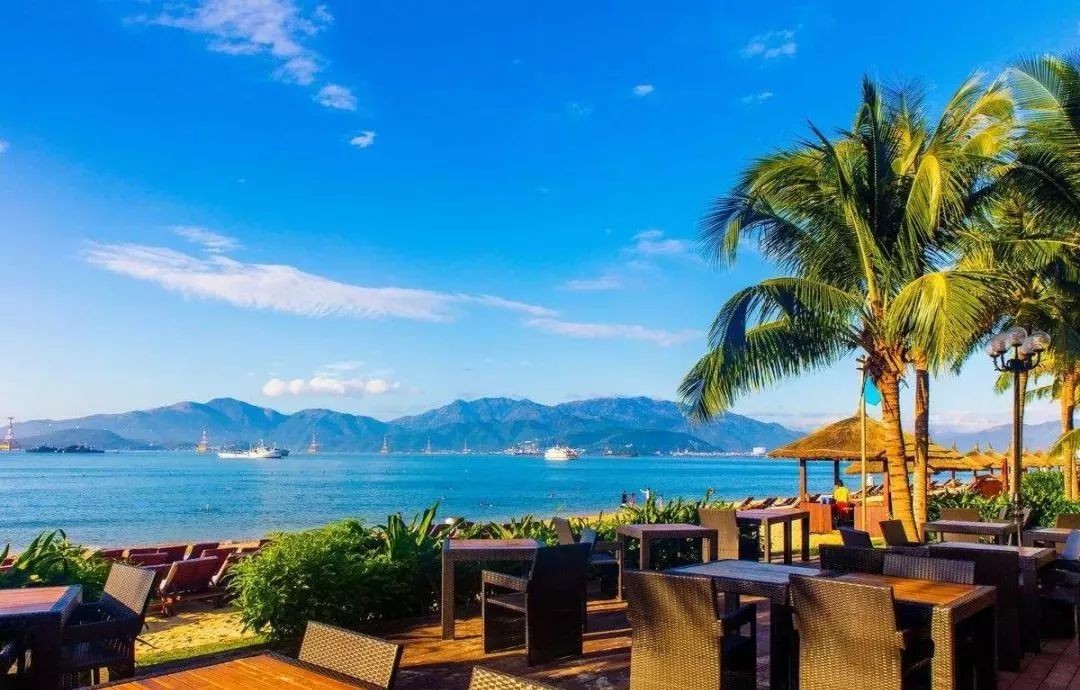 坐哪些火车可以出国看风景又好玩,太原人可以去北京旅游吗