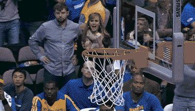 德克诺维茨基刚入nba照片,有请41号德克诺维茨基退役完整版