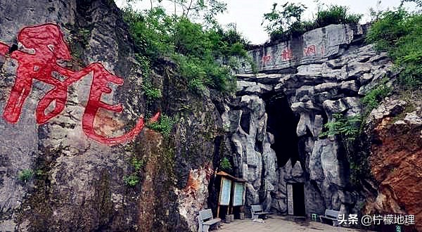 江西这座城市古称袁州，GDP位居全省第四，历史悠久风光绝美