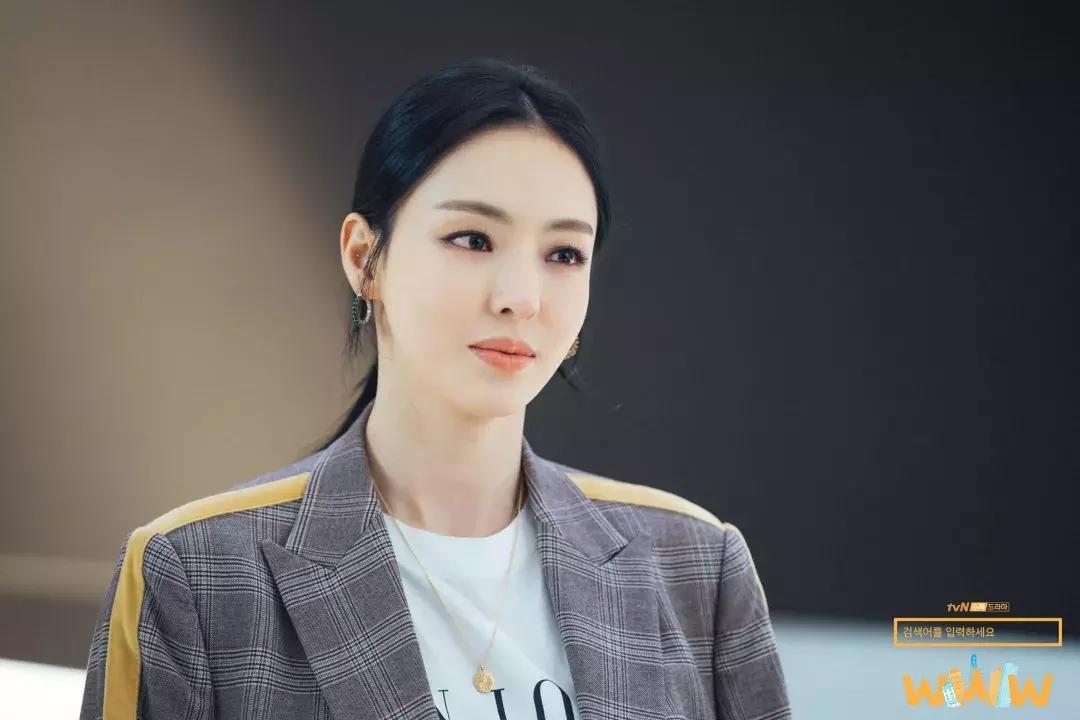 韩剧女主秋季穿搭,韩剧电视剧中女主穿搭