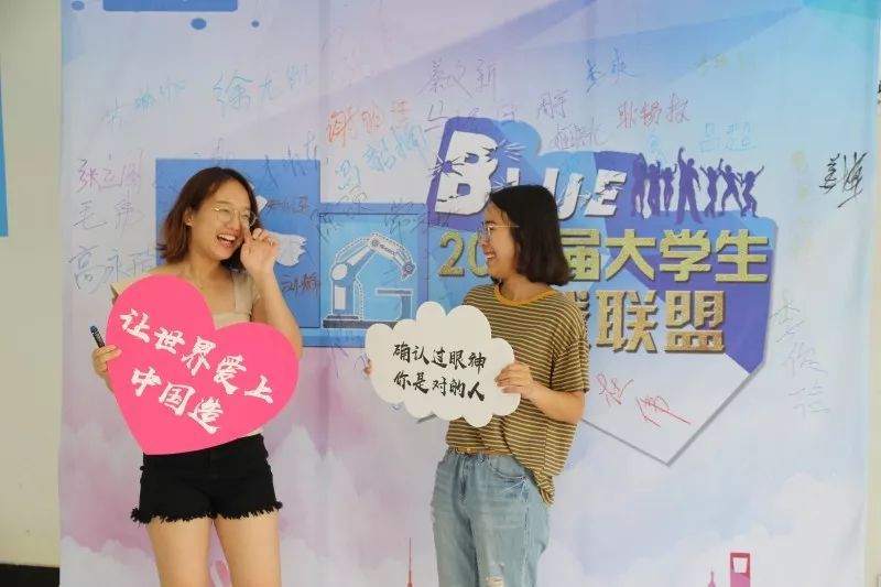 最受00后欢迎的人文专业,00后最受欢迎的专业