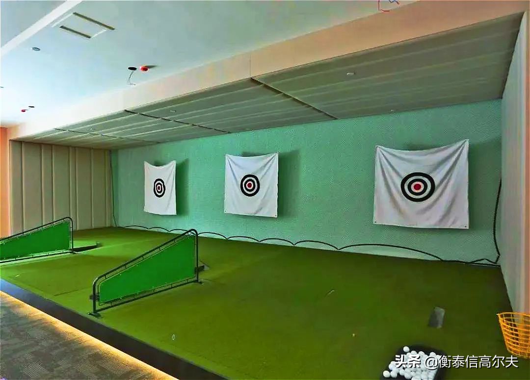 1100m²!绿地与保利双强联袂,打造室内高尔夫航空母舰