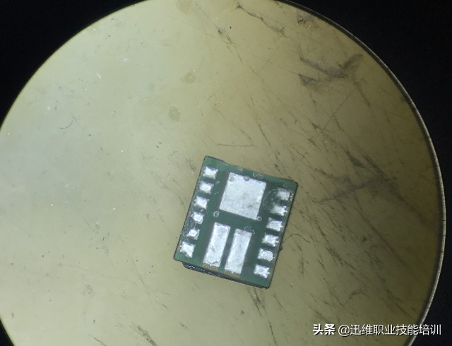 苹果7开机白苹果反复重启,iphonex开机短路反复重启