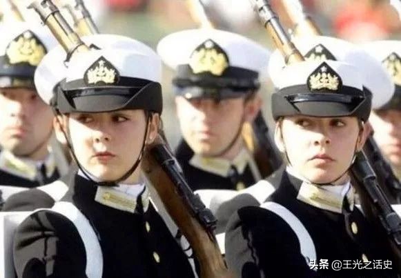 “美国模式”？人均GDP南美第一的智利，连三毛钱都付不起了.....