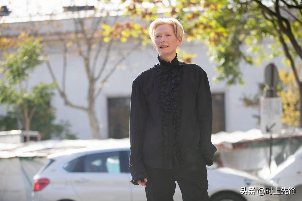 老佛爷卡尔拉格斐最后时刻,老佛爷卡尔拉格斐访谈