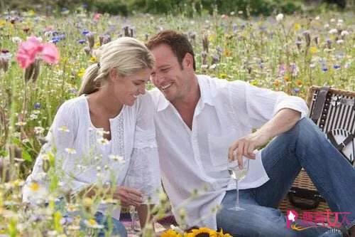 老婆唠叨时我应该如何应对,当你的老婆开始抱怨你