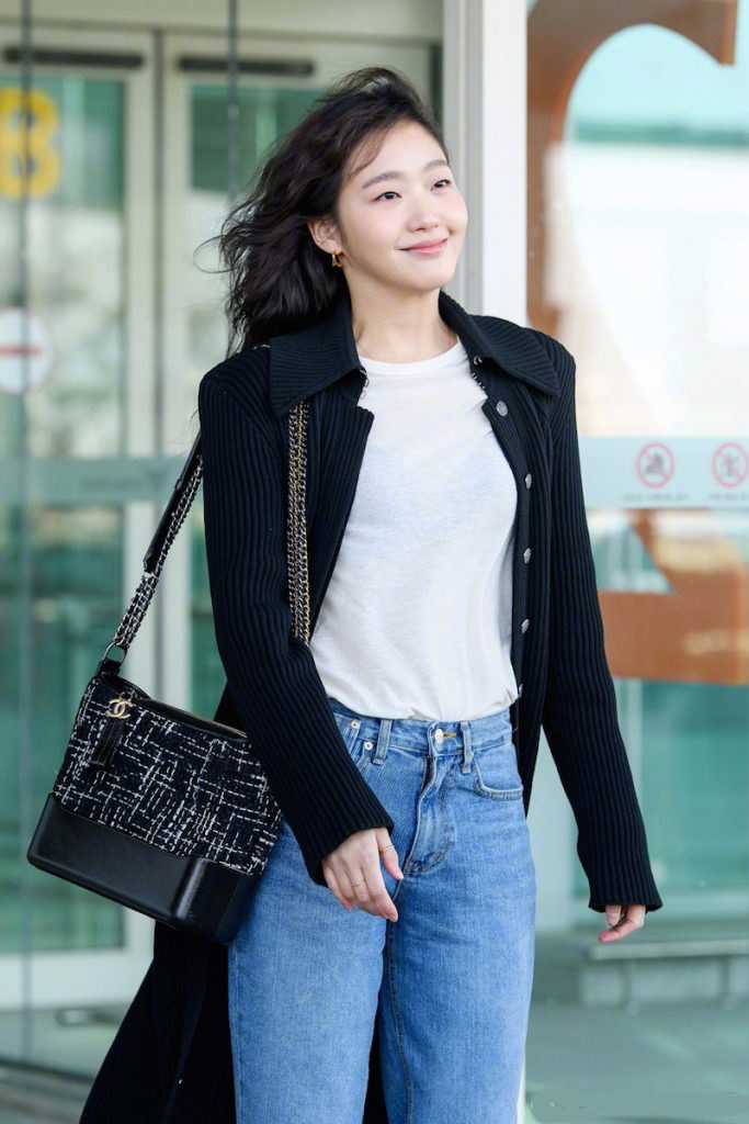 韩国美女银装,韩国金高银穿搭牛仔衬衫