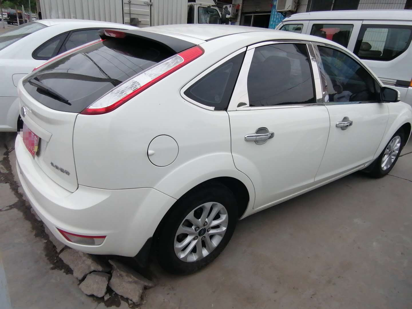 经典福克斯两厢爆改,胖哥试车20款福克斯