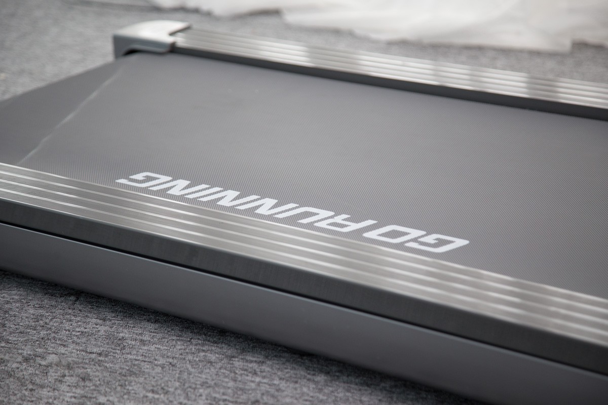 宅家跑步拒绝秋膘,荣耀亲选磁悬浮减震跑步机深度体验