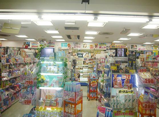 去日本逛药妆店哪些东西最值得买,去逛化妆品店