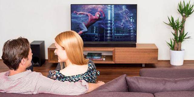 客厅装修ps4,家装客厅投影设备推荐