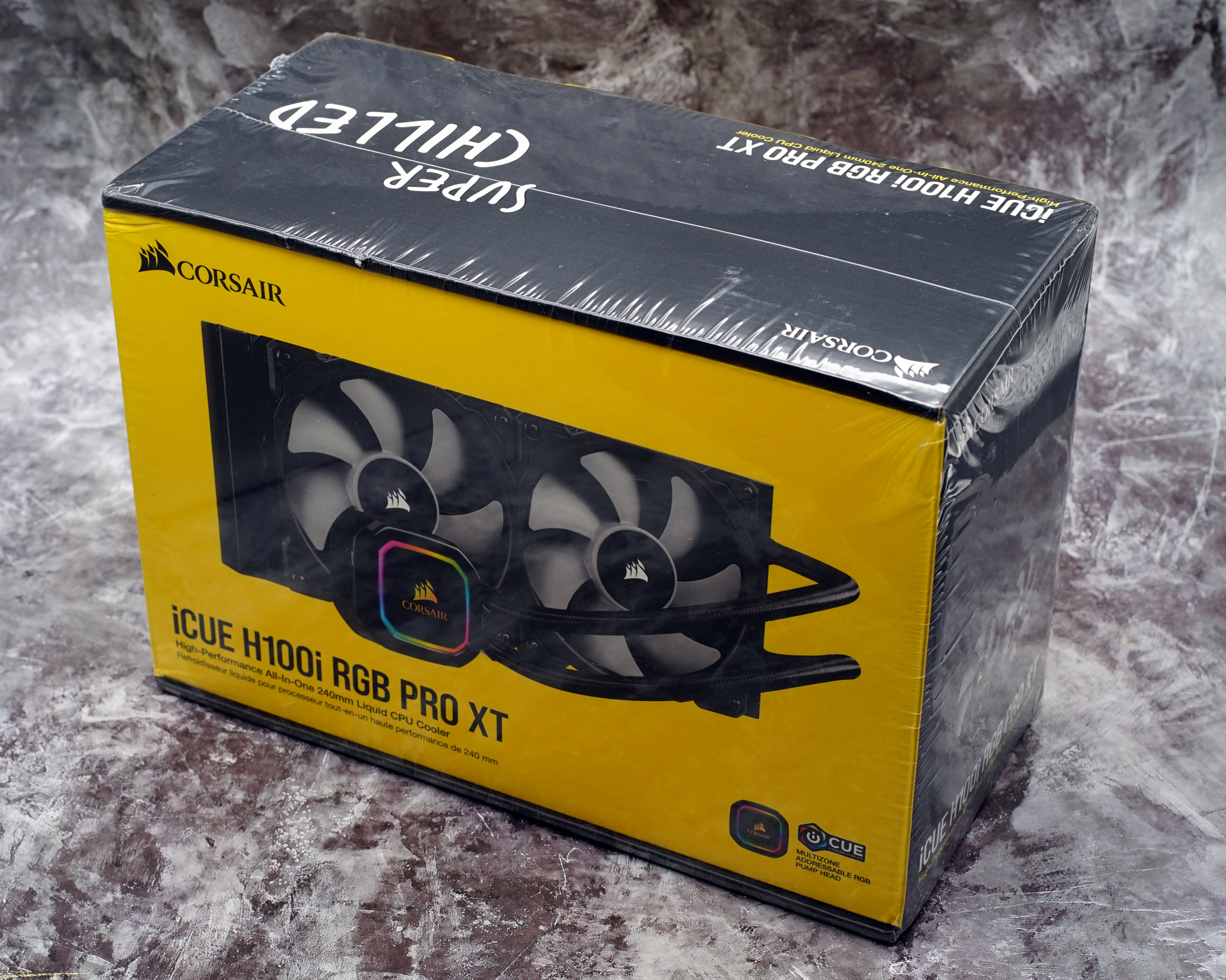 5800x3d240水冷,5800x3d240水冷能压得住吗