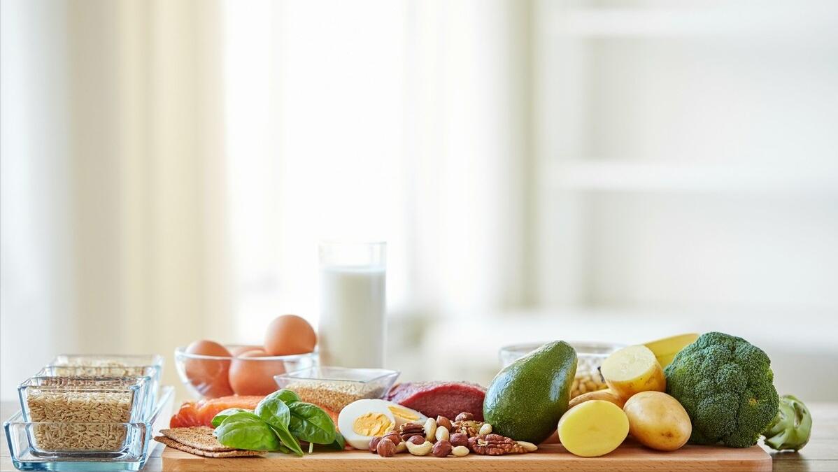 脱发严重试试这个方法防脱发,手把手教您防止大量脱发的方法