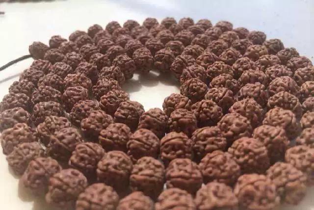 如何挑选一串好的小金刚菩提子,小金刚菩提最全纹路