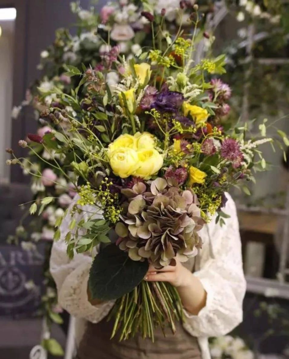 「风尚行」“花花世界”触手可及，隐藏在新亚洲体育城的娇艳诸芳