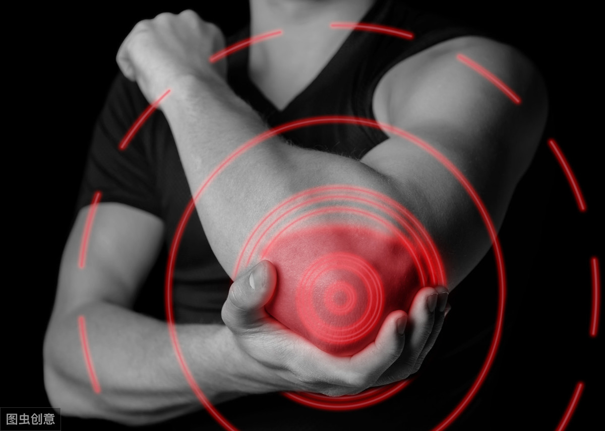 受伤打了石膏可以随便动么,受伤打石膏中间可以拿掉吗