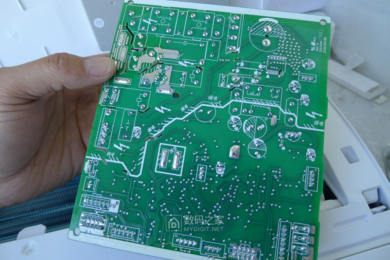格力1.5匹空调拆解全过程视频,格力空调大1.5匹一级能效拆机视频