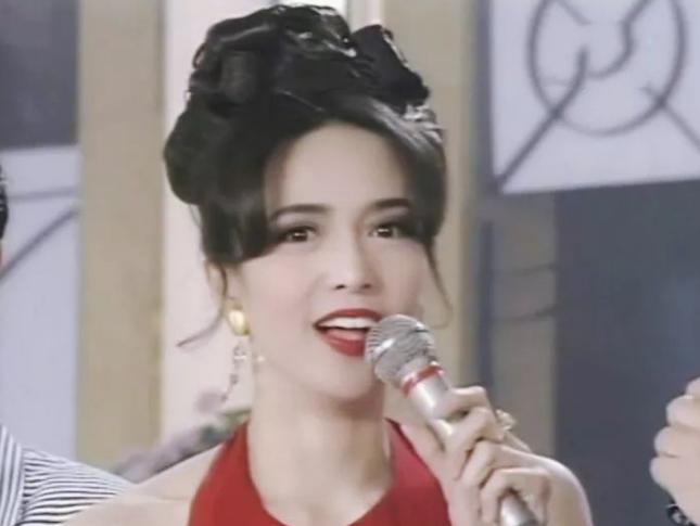 周润发62岁老态毕现,周润发1岁到62岁的变化