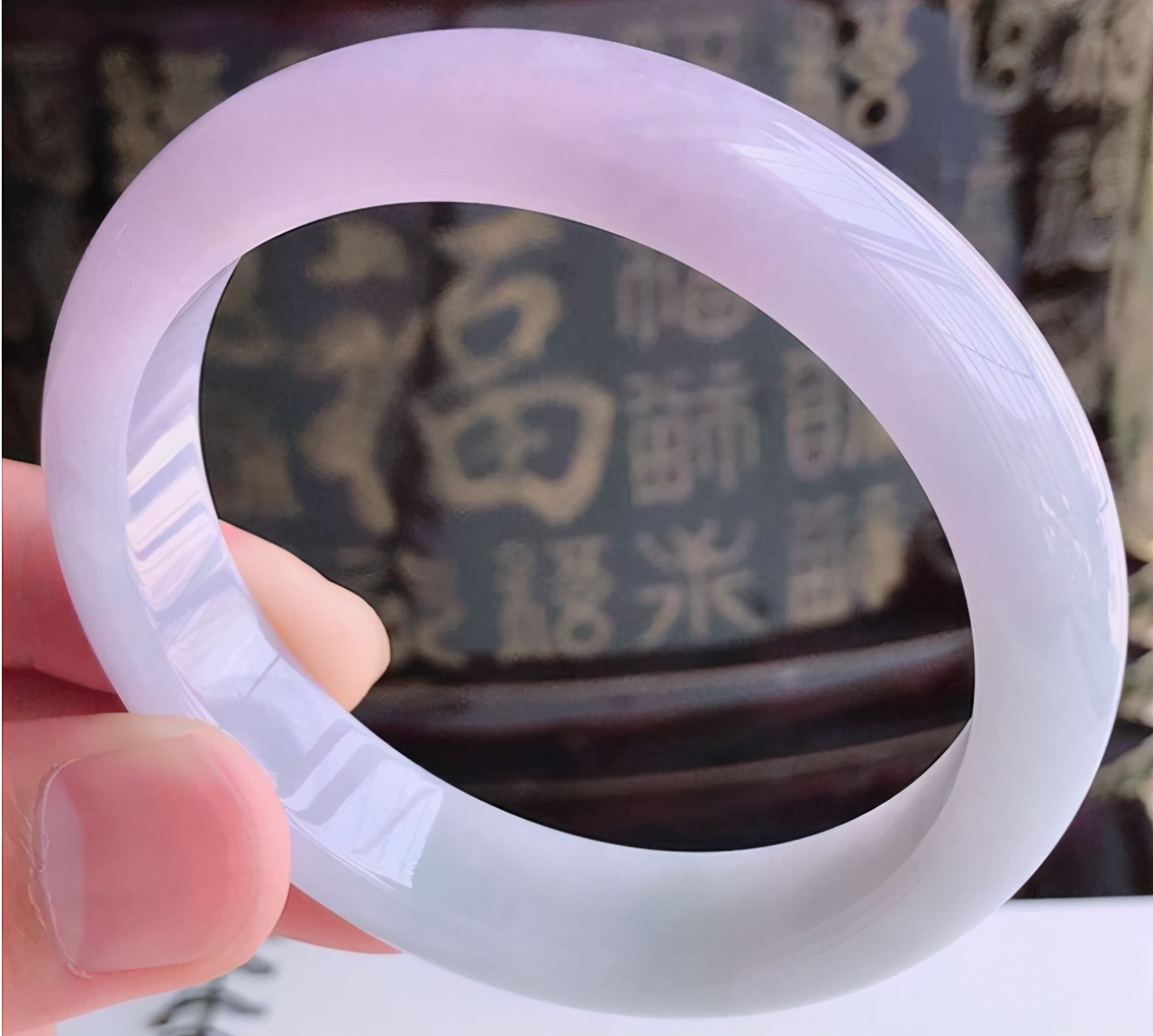 红翡翠手镯怎么鉴定真假图解,一碗水鉴定翡翠手镯真假