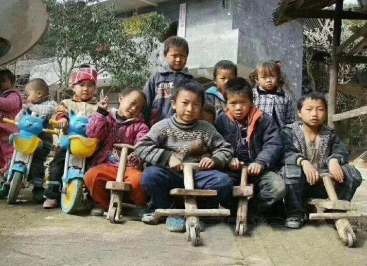 丰田车友会和mini车友会,宝马mini车友会对比照