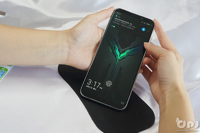 小米黑鲨2代pro,小米黑鲨2拆机视频