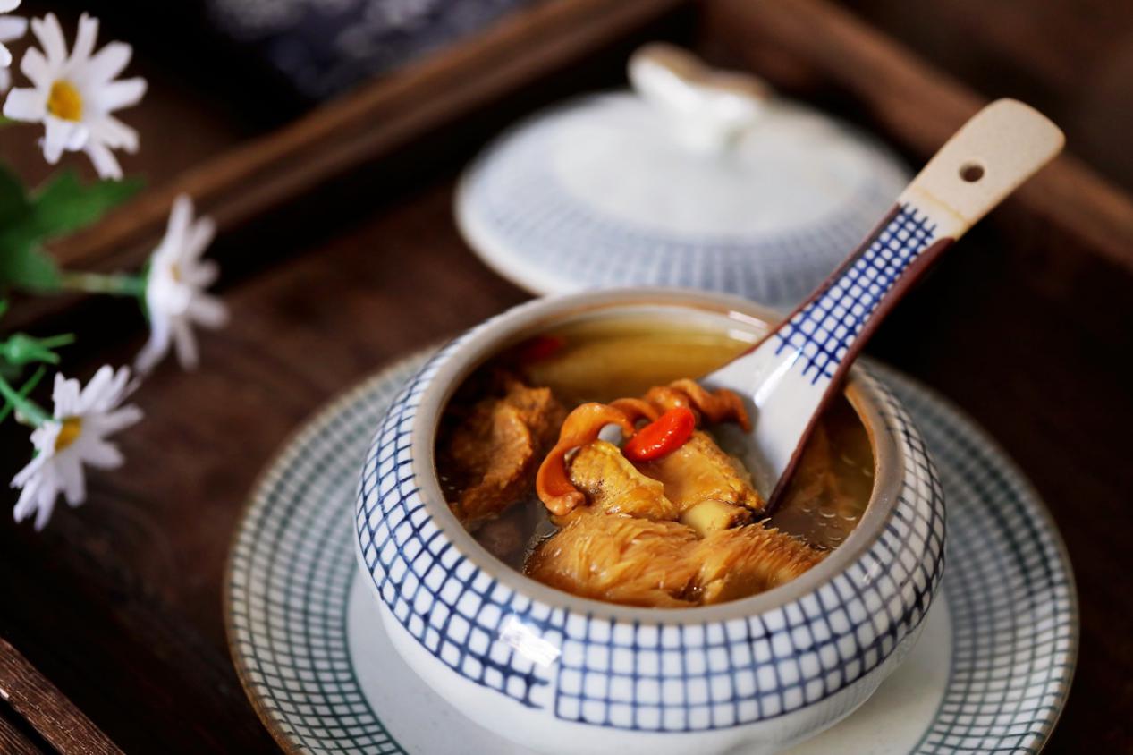 猴头菇营养餐燕窝,猴头菇燕窝怎么吃法