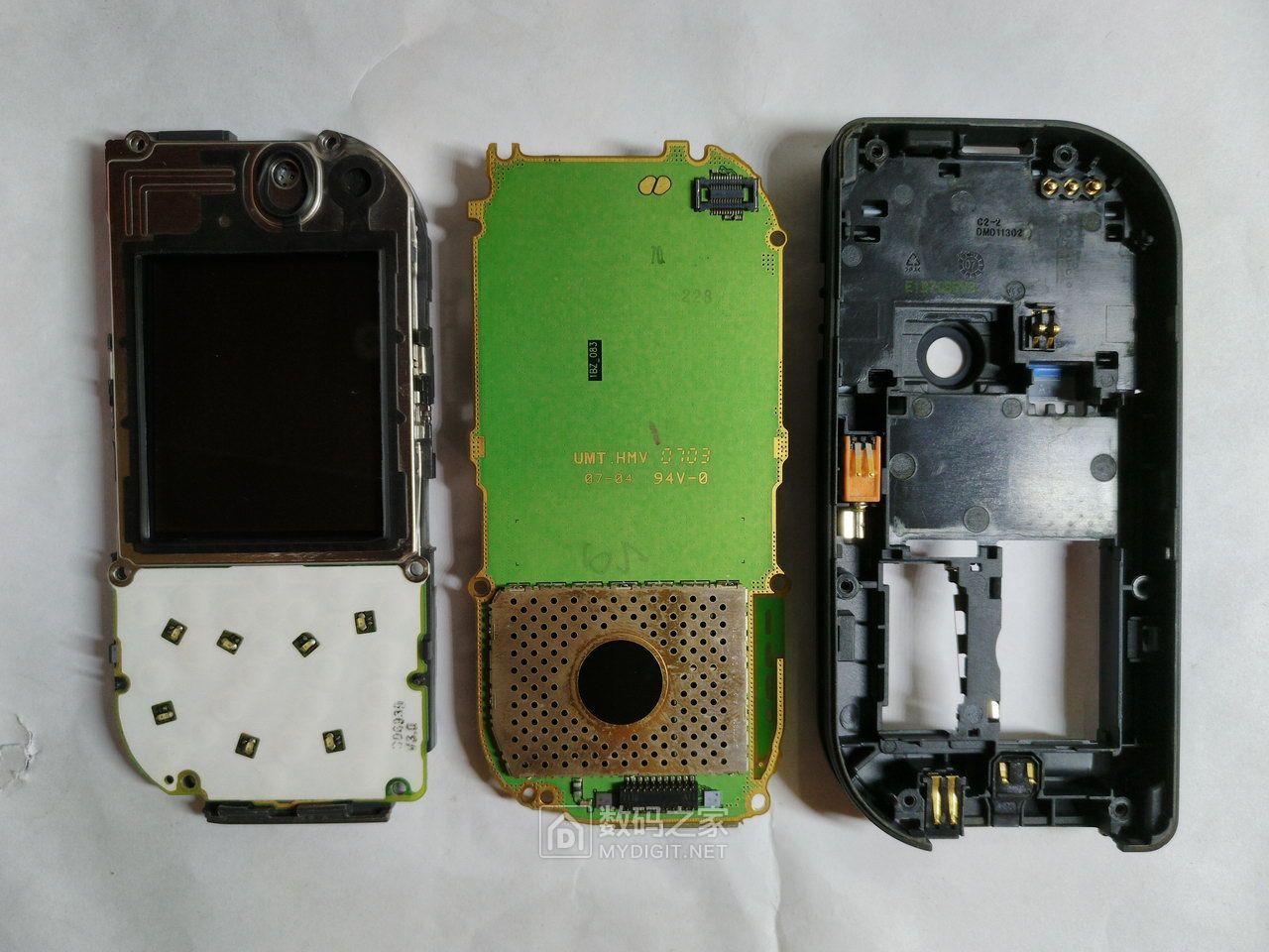 十五年前的直板机皇诺基亚NOKIA7610拆解，时代艳惊四座的设计！