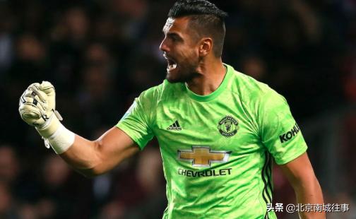 曼联球员薪资最新一览表,曼联球员名单德赫亚