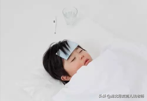 4周岁宝宝没有什么症状突然发烧39,2岁宝宝突然发烧38.3没有别的症状