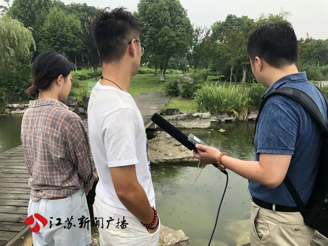 新娘新郎外景照片摆拍,最真实的婚纱照拍摄现场