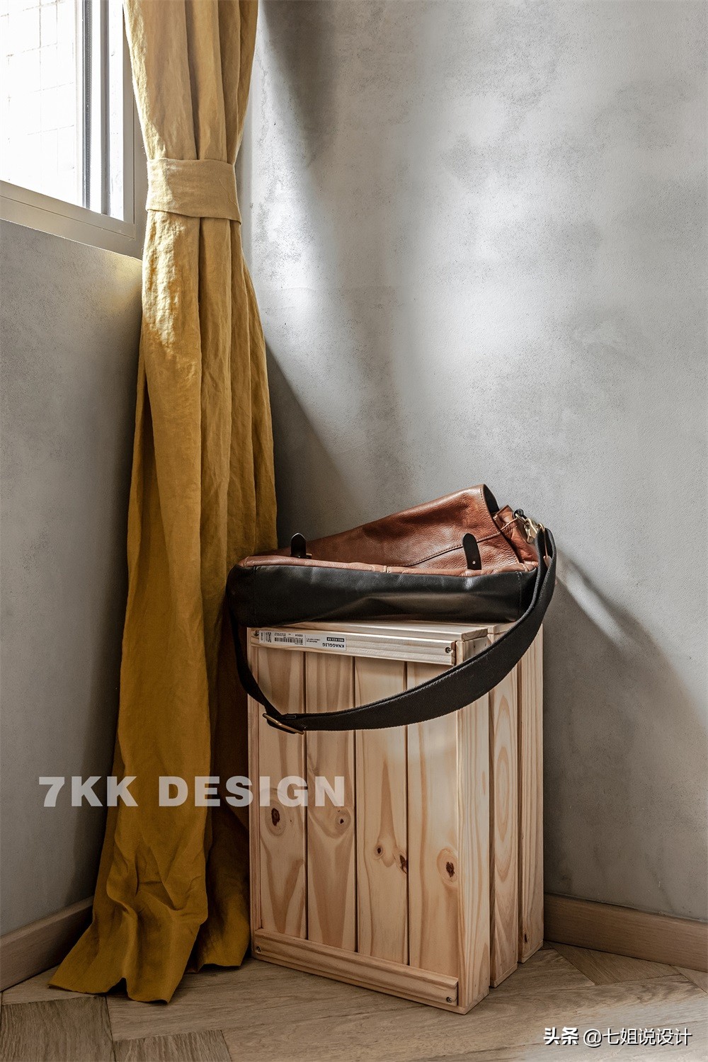 新梅共和城100m²工业风：大胆裸装，冷暖碰撞，演绎粗犷文艺之家