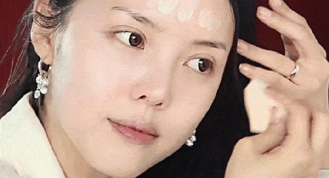 粉底液推荐不卡粉遮瑕不闷痘,油皮粉底液不闷痘遮瑕