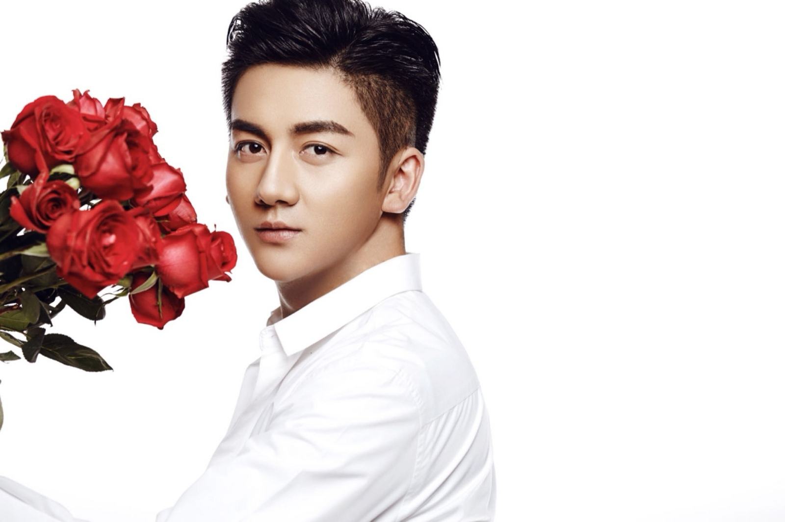 邓伦刘昊然易烊千玺新生代各省省草你喜欢哪一只？