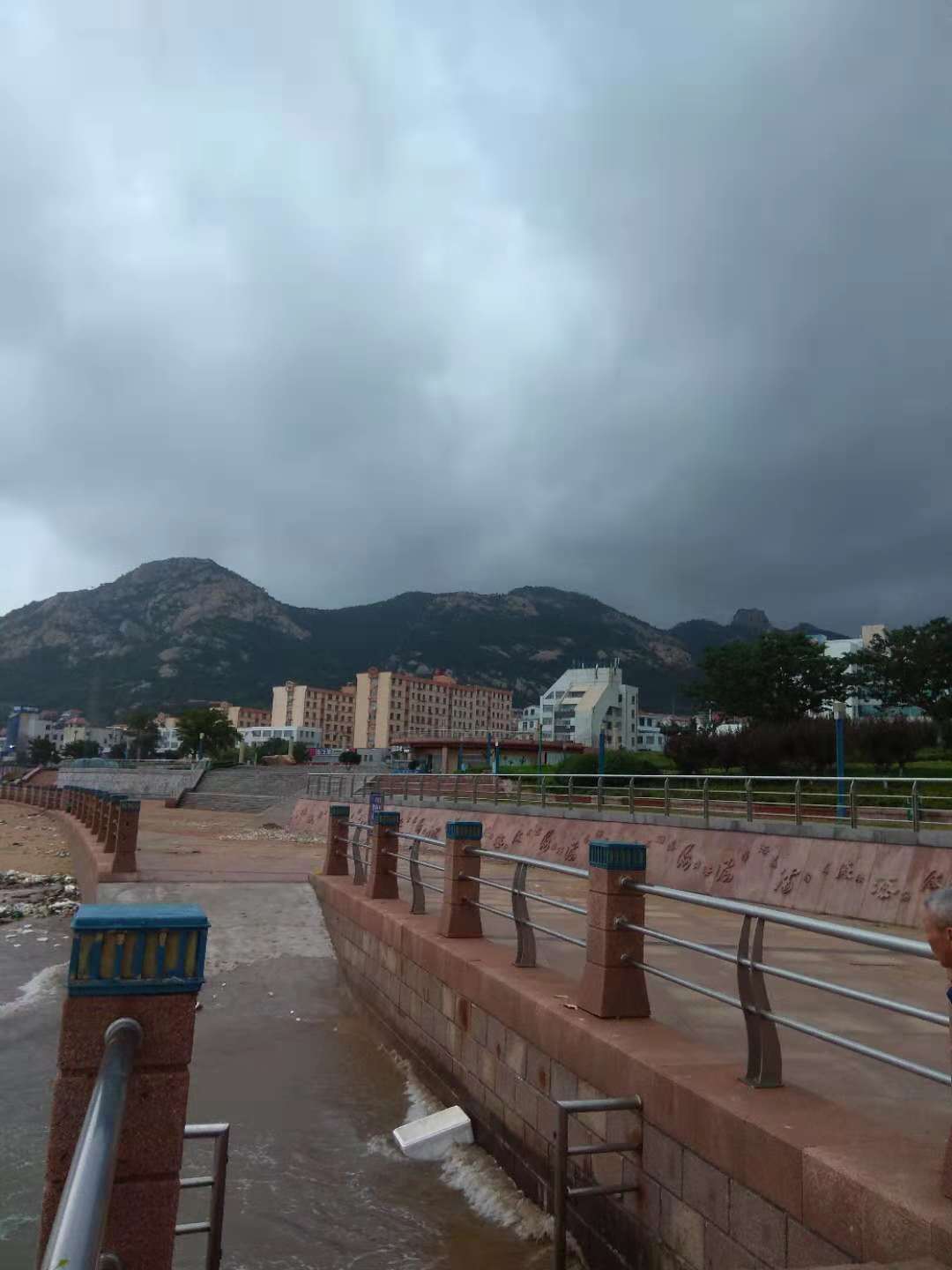 荣成石岛风景好吗,被遗忘的海边小镇