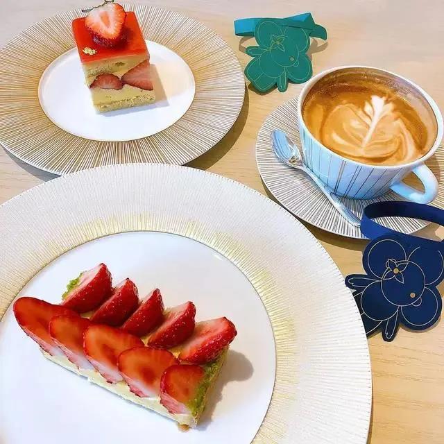 lv咖啡店设计风格,gucci高端店铺设计