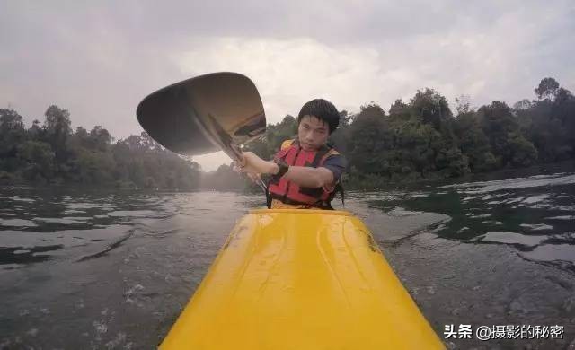 ps曲线上的文字,ps怎么用曲线调整图片部分亮度