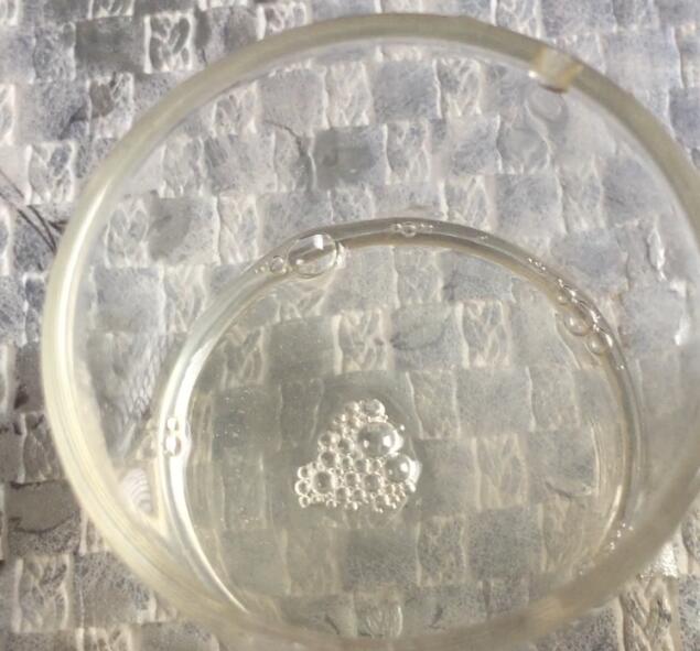 蜂蜜里没有气泡是不是纯蜂蜜,蜂蜜有气泡发酵了怎么办