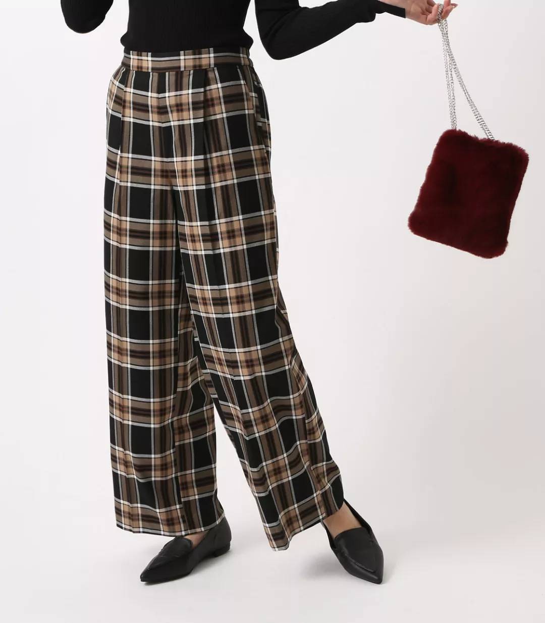 SLY、moussy、RCS等品牌杂志揭载：三吉彩花“东京都市物语”