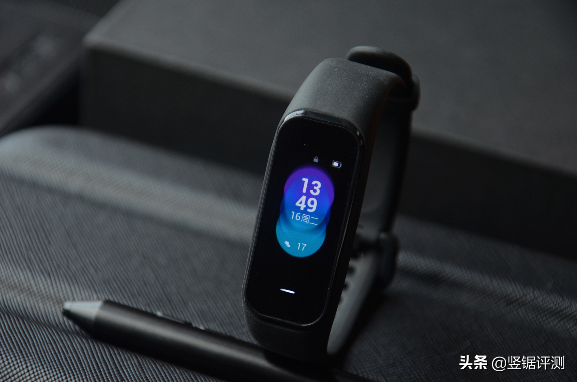 黑加手环1s和1有什么区别,黑加手环添加异形门卡