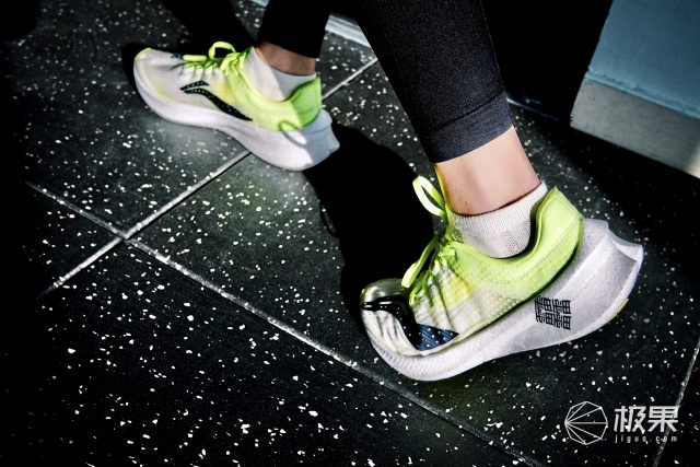 最狠的鞋子,全网最狠的鞋子