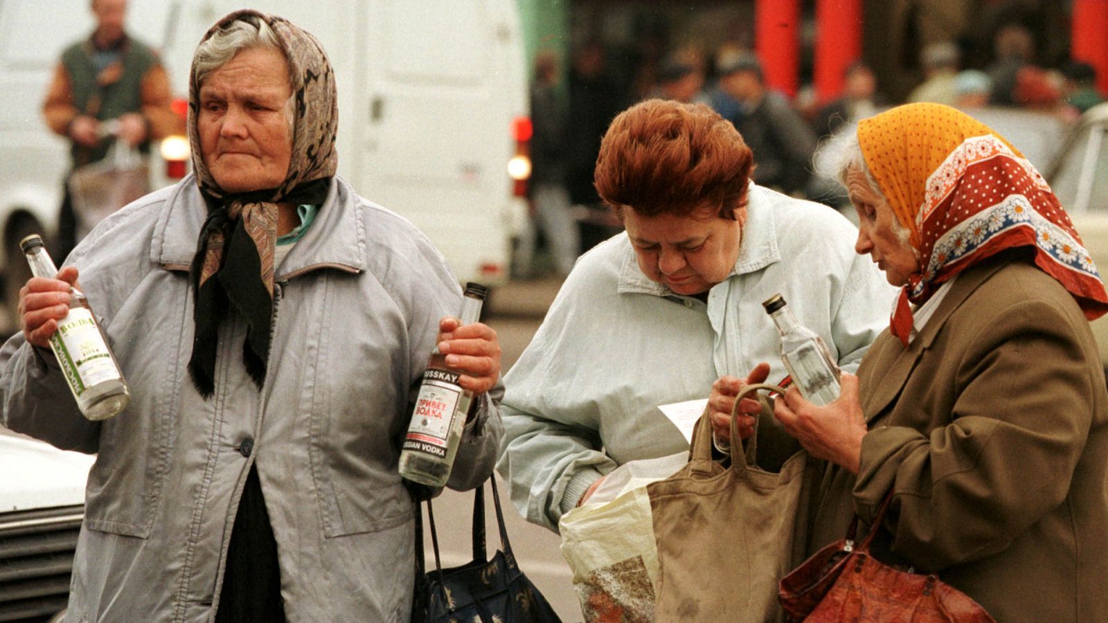 中国白酒和伏特加最大差异,伏特加为什么比白酒好那么多