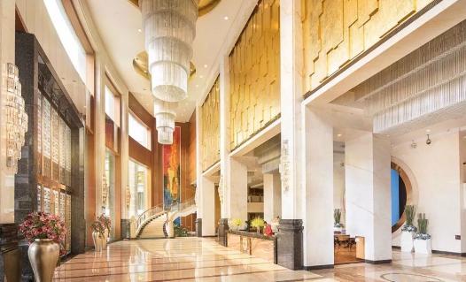 深圳丶中天美景华美达酒店，人均64豪华自助餐任性吃！性价比爆棚