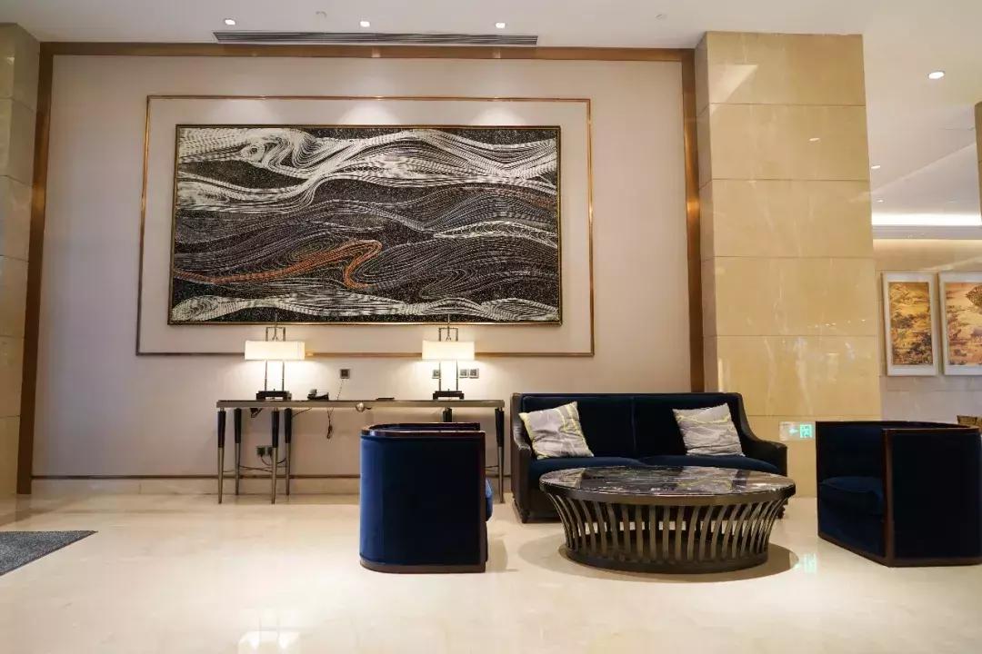 武汉世茂希尔顿酒店价格,思远说出的话