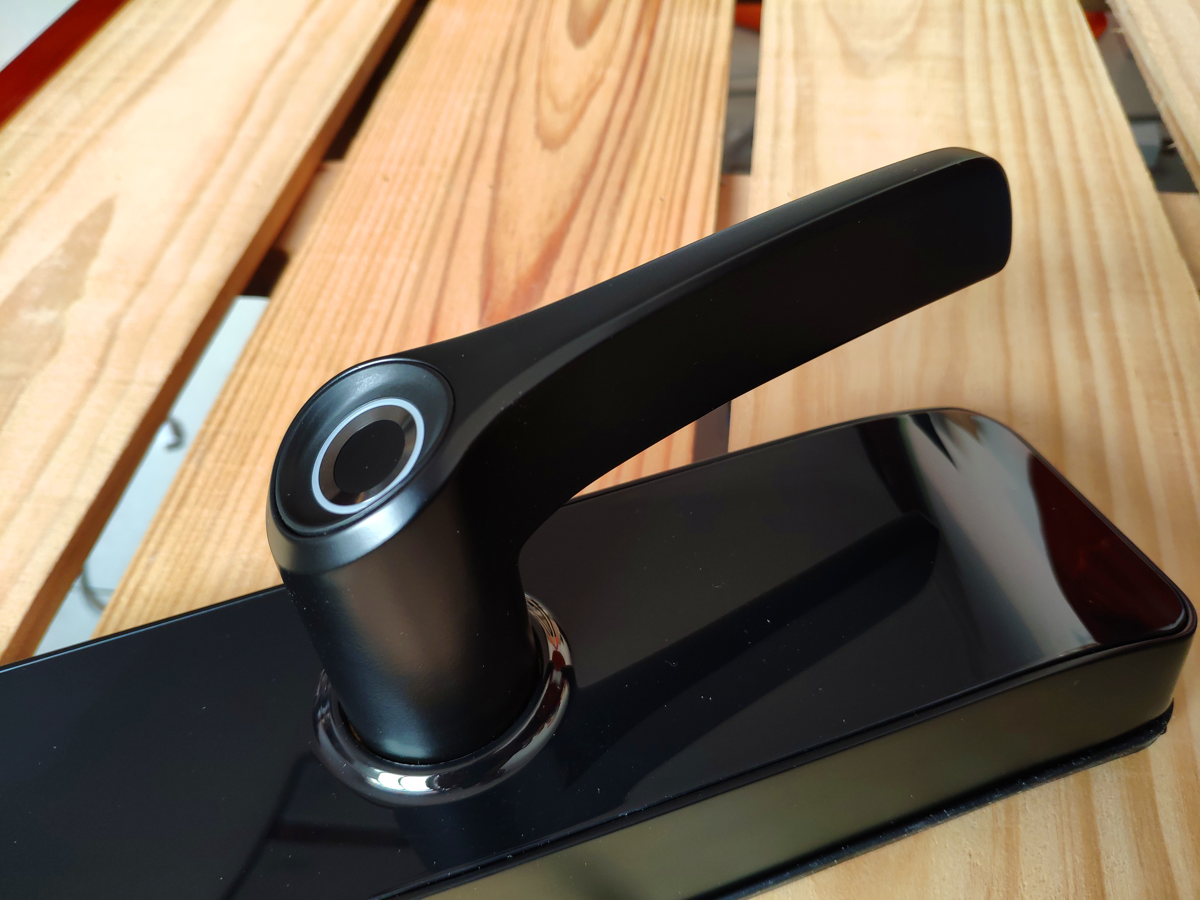 果加智能锁连接网关详细步骤,直连wifi的智能锁