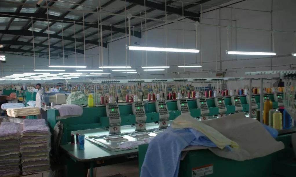 毛巾市场跨境卖家为学校捐赠2000万!原来用关键词找市场那么简单