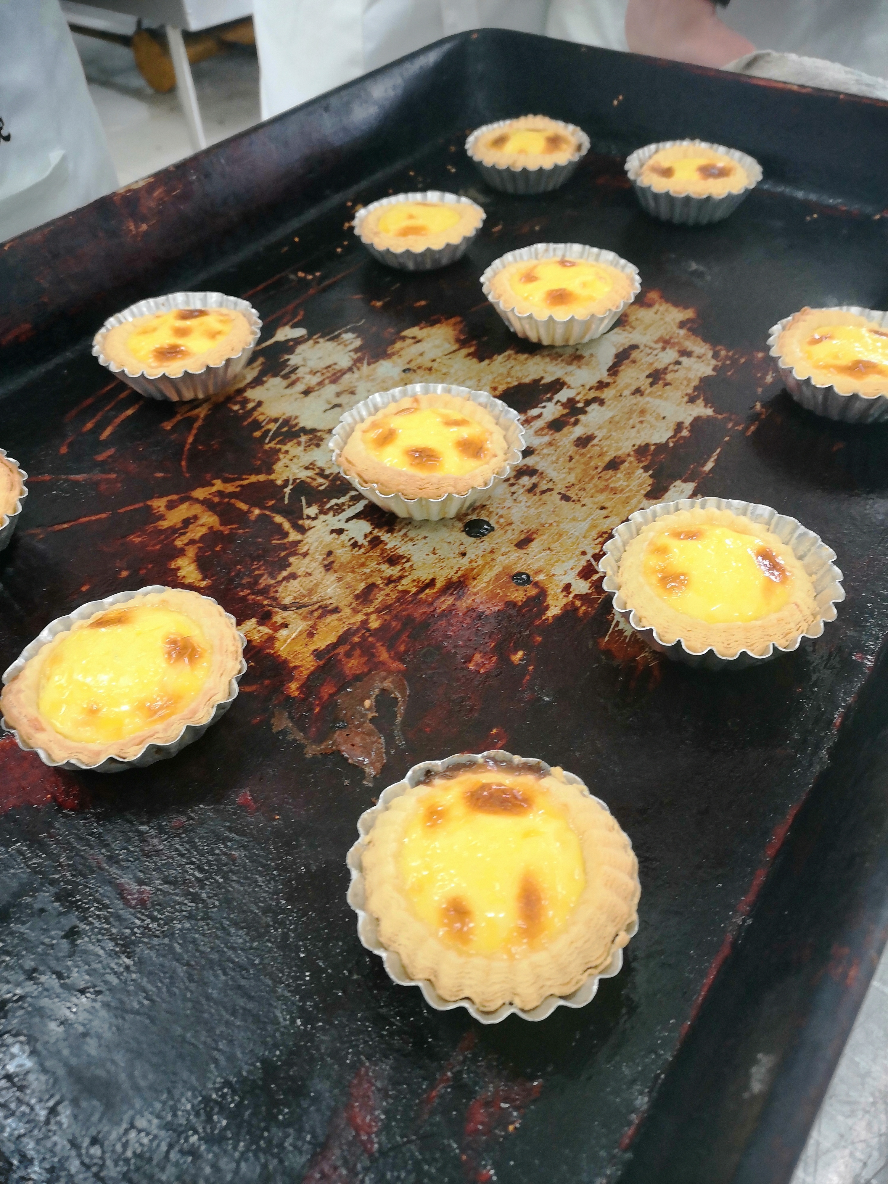 教你在家做蛋挞好吃,自己在家做蛋挞简单又好吃