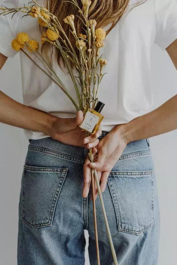 excuseme！这瓶标价65万的超大号香水，真有人买？